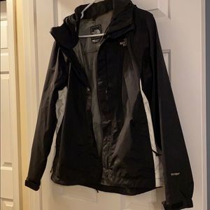 North face rain jacket size m